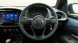 2025 (75) TOYOTA AYGO X 1.0 VVT-i Edge 5dr Auto 5491466
