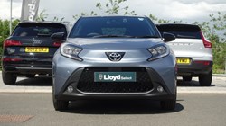 2025 (75) TOYOTA AYGO X 1.0 VVT-i Edge 5dr Auto 5491460
