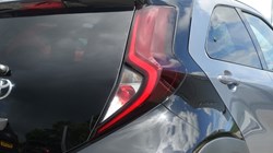 2025 (75) TOYOTA AYGO X 1.0 VVT-i Edge 5dr Auto 5491474