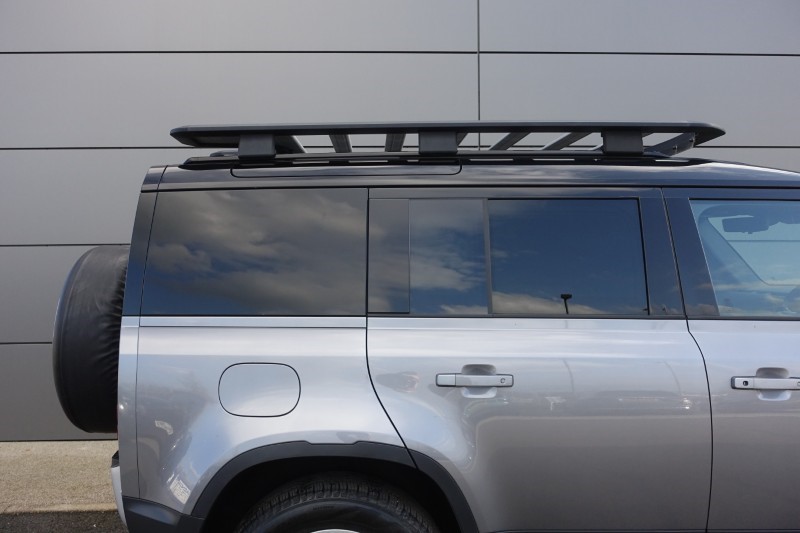 2023 (23) LAND ROVER COMMERCIAL DEFENDER 3.0 D250 Hard Top SE Auto 5504462