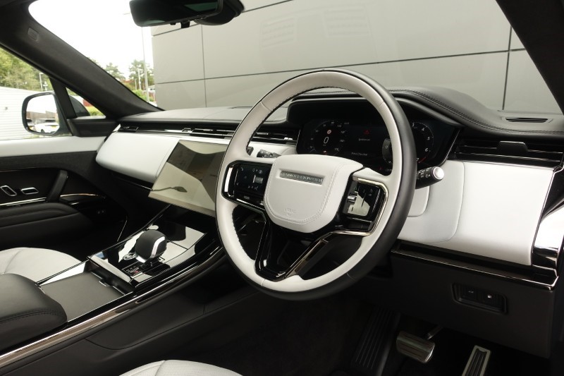 2024 (74) LAND ROVER RANGE ROVER SPORT 3.0 P460e Autobiography 5dr Auto 5647868