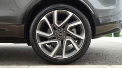 2025 (25) LAND ROVER DISCOVERY 3.0 D350 Dynamic HSE 5dr Auto 5558837