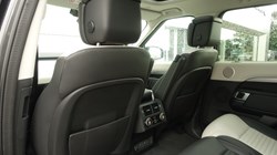 2025 (25) LAND ROVER DISCOVERY 3.0 D350 Dynamic HSE 5dr Auto 5558866