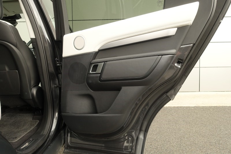 2025 (25) LAND ROVER DISCOVERY 3.0 D350 Dynamic HSE 5dr Auto 5558862