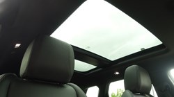 2023 (23) LAND ROVER RANGE ROVER EVOQUE 2.0 D200 R-Dynamic SE 5dr Auto 5581663