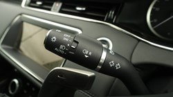 2023 (23) LAND ROVER RANGE ROVER EVOQUE 2.0 D200 R-Dynamic SE 5dr Auto 5581655