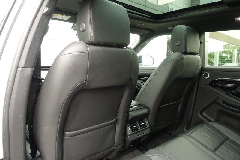 2023 (23) LAND ROVER RANGE ROVER EVOQUE 2.0 D200 R-Dynamic SE 5dr Auto 5581674