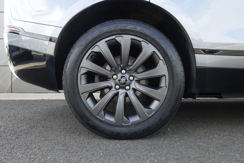 2022 (22) LAND ROVER RANGE ROVER VELAR 2.0 D200 R-Dynamic SE 5dr Auto 5583720