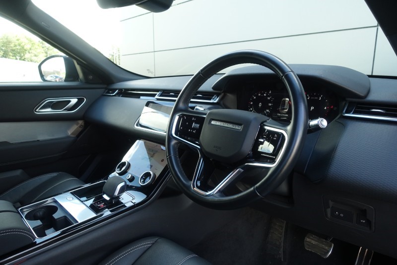 2022 (22) LAND ROVER RANGE ROVER VELAR 2.0 D200 R-Dynamic SE 5dr Auto 5583739