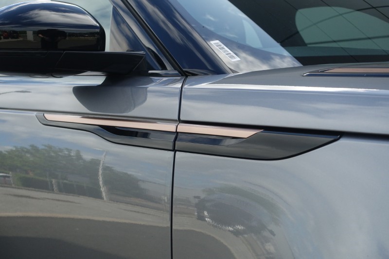 2022 (22) LAND ROVER RANGE ROVER VELAR 2.0 D200 R-Dynamic SE 5dr Auto 5583717