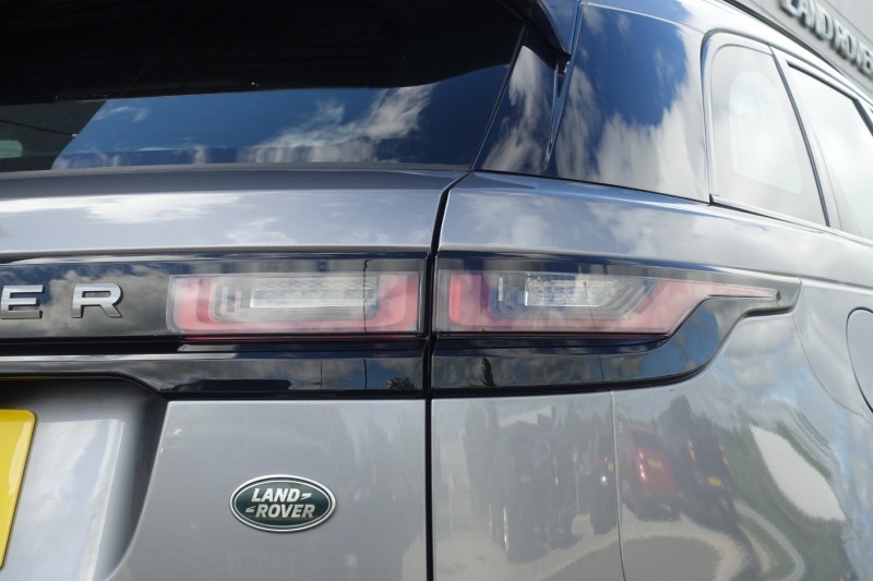 2022 (22) LAND ROVER RANGE ROVER VELAR 2.0 D200 R-Dynamic SE 5dr Auto 5583721