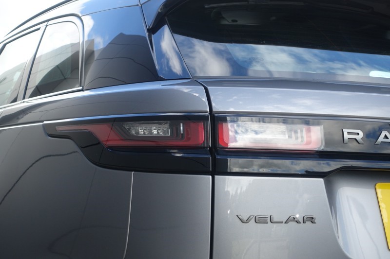 2022 (22) LAND ROVER RANGE ROVER VELAR 2.0 D200 R-Dynamic SE 5dr Auto 5583716