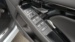 2024 (24) LAND ROVER RANGE ROVER EVOQUE 1.5 P300e Autobiography 5dr Auto 5576221
