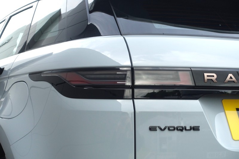 2024 (24) LAND ROVER RANGE ROVER EVOQUE 1.5 P300e Autobiography 5dr Auto 5576185