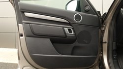 2022 (22) LAND ROVER DISCOVERY 3.0 D300 R-Dynamic HSE 5dr Auto 5562210