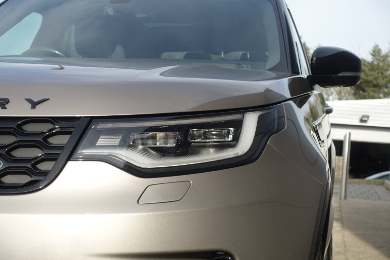 2022 (22) LAND ROVER DISCOVERY 3.0 D300 R-Dynamic HSE 5dr Auto 5562179