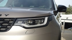 2022 (22) LAND ROVER DISCOVERY 3.0 D300 R-Dynamic HSE 5dr Auto 5562179