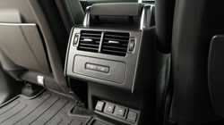 2022 (22) LAND ROVER DISCOVERY 3.0 D300 R-Dynamic HSE 5dr Auto 5562167