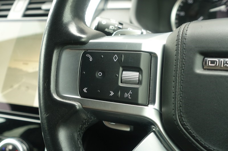 2022 (22) LAND ROVER DISCOVERY 3.0 D300 R-Dynamic HSE 5dr Auto 5562185