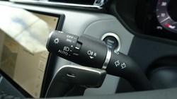 2023 (23) LAND ROVER RANGE ROVER VELAR 2.0 D200 MHEV Dynamic SE 5dr Auto 5572971