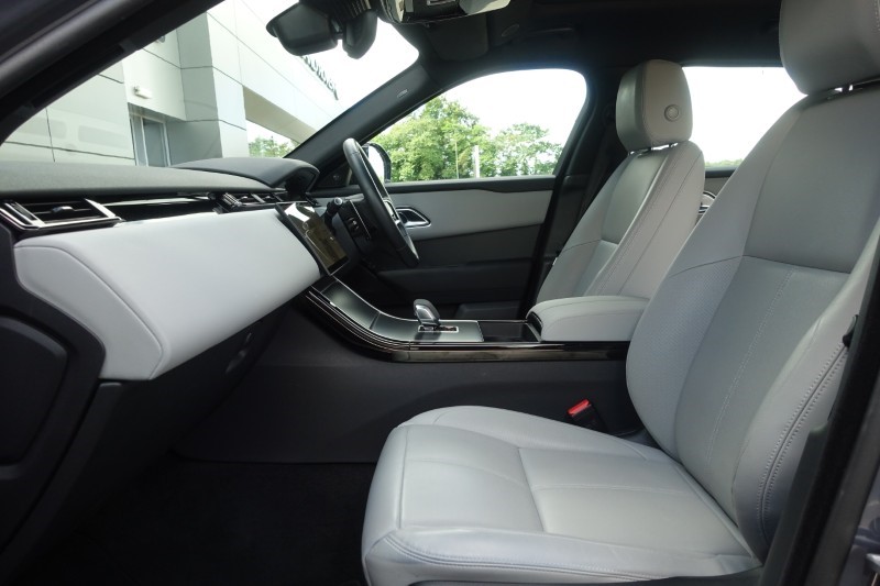 2023 (23) LAND ROVER RANGE ROVER VELAR 2.0 D200 MHEV Dynamic SE 5dr Auto 5572941