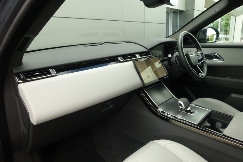 2023 (23) LAND ROVER RANGE ROVER VELAR 2.0 D200 MHEV Dynamic SE 5dr Auto 5572994