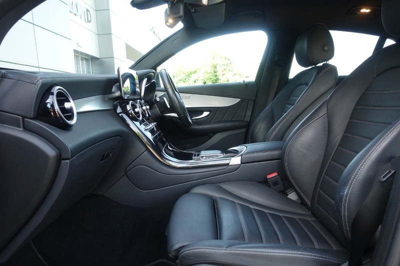 2021 (21) MERCEDES-BENZ GLC COUPE GLC 220d 4Matic AMG Line 5dr 9G-Tronic 5559550