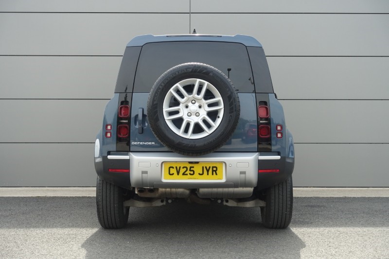 2025 (25) LAND ROVER COMMERCIAL DEFENDER 3.0 D250 Hard Top S Auto 5581046