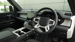 2025 (25) LAND ROVER COMMERCIAL DEFENDER 3.0 D250 Hard Top S Auto 5581049