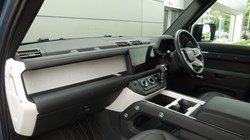 2025 (25) LAND ROVER COMMERCIAL DEFENDER 3.0 D250 Hard Top S Auto 5581082