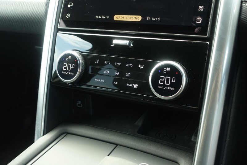 2024 (73) LAND ROVER DISCOVERY 3.0 D300 Dynamic HSE 5dr Auto 5627505
