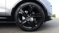 2024 (73) LAND ROVER DISCOVERY 3.0 D300 Dynamic HSE 5dr Auto 5627464