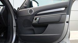 2024 (73) LAND ROVER DISCOVERY 3.0 D300 Dynamic HSE 5dr Auto 5627512