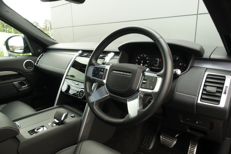 2025 (25) LAND ROVER DISCOVERY 3.0 D350 Dynamic HSE 5dr Auto 5646897