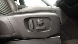 2025 (25) LAND ROVER DISCOVERY 3.0 D350 Dynamic HSE 5dr Auto 5646901