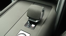 2025 (25) LAND ROVER DISCOVERY 3.0 D350 Dynamic HSE 5dr Auto 5646861