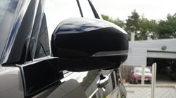 2025 (25) LAND ROVER DISCOVERY 3.0 D350 Dynamic HSE 5dr Auto 5646879