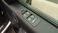 2025 (25) LAND ROVER DISCOVERY 3.0 D350 Dynamic HSE 5dr Auto 5646905