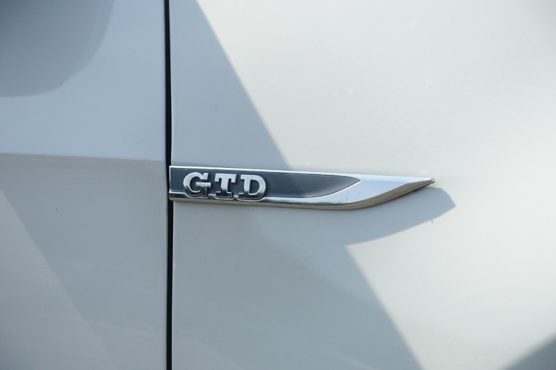 2017 (17) VOLKSWAGEN GOLF 2.0 TDI GTD 5dr [Nav] 5609526