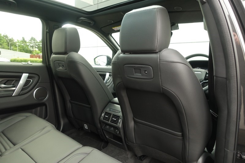 2026 (26) LAND ROVER DISCOVERY SPORT 1.5 P270e Landmark 5dr Auto [5 Seat] 5561786