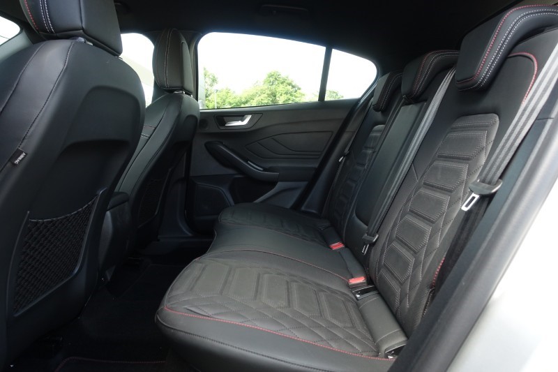 2025 (25) FORD FOCUS 1.0 EcoBoost Hybrid mHEV 155 ST-Line X 5dr Auto 5589133