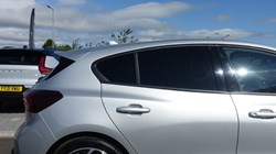 2025 (25) FORD FOCUS 1.0 EcoBoost Hybrid mHEV 155 ST-Line X 5dr Auto 5589149