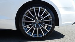 2018 (18) AUDI A5 2.0 TFSI S Line 2dr S Tronic 5592592