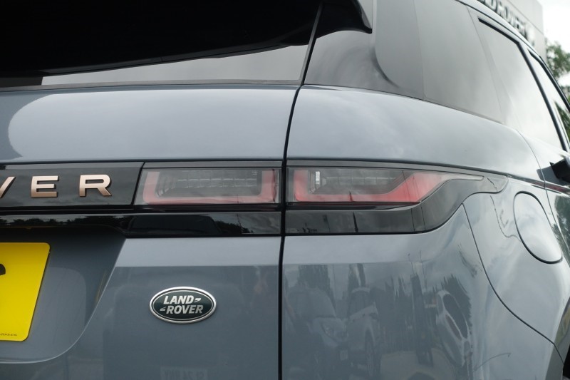 2021 (21) LAND ROVER RANGE ROVER EVOQUE 1.5 P300e Autobiography 5dr Auto 5592314