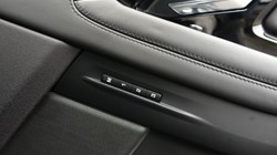 2021 (21) LAND ROVER RANGE ROVER EVOQUE 1.5 P300e Autobiography 5dr Auto 5592294