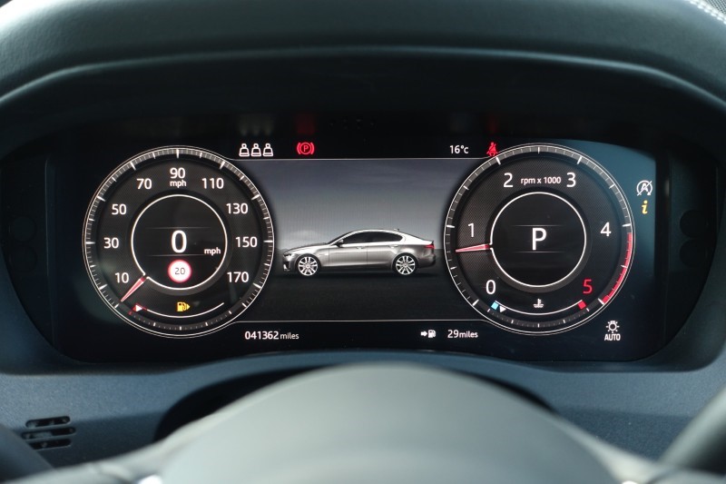 2020 (20) JAGUAR XE 2.0d R-Dynamic SE 4dr Auto 5602337
