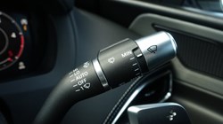 2020 (20) JAGUAR XE 2.0d R-Dynamic SE 4dr Auto 5602354