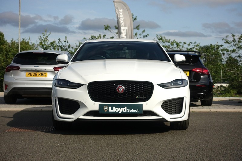 2020 (20) JAGUAR XE 2.0d R-Dynamic SE 4dr Auto 5602328