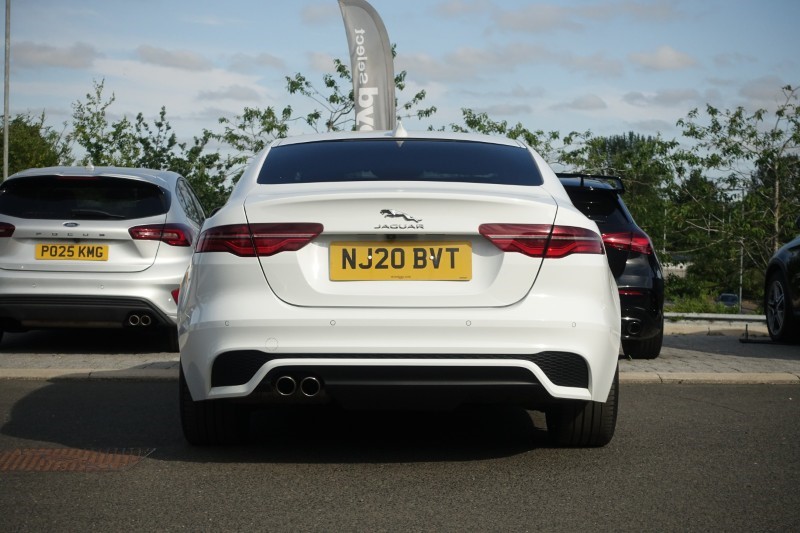 2020 (20) JAGUAR XE 2.0d R-Dynamic SE 4dr Auto 5602327