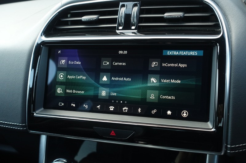 2020 (20) JAGUAR XE 2.0d R-Dynamic SE 4dr Auto 5602357